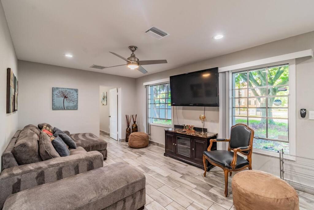 坦帕Town 'N' Country Cozy Corner, Your Florida Fun Hub别墅 外观 照片